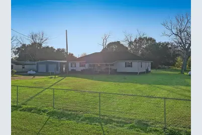 9313 State Highway 61, Hankamer, TX 77560 - Photo 5