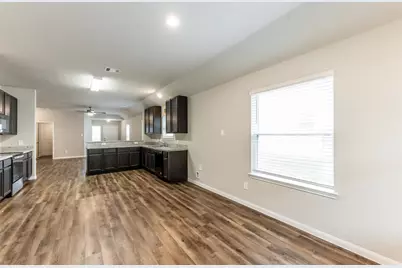 207 Black Bear Drive, Huntsville, TX 77320 - Photo 19