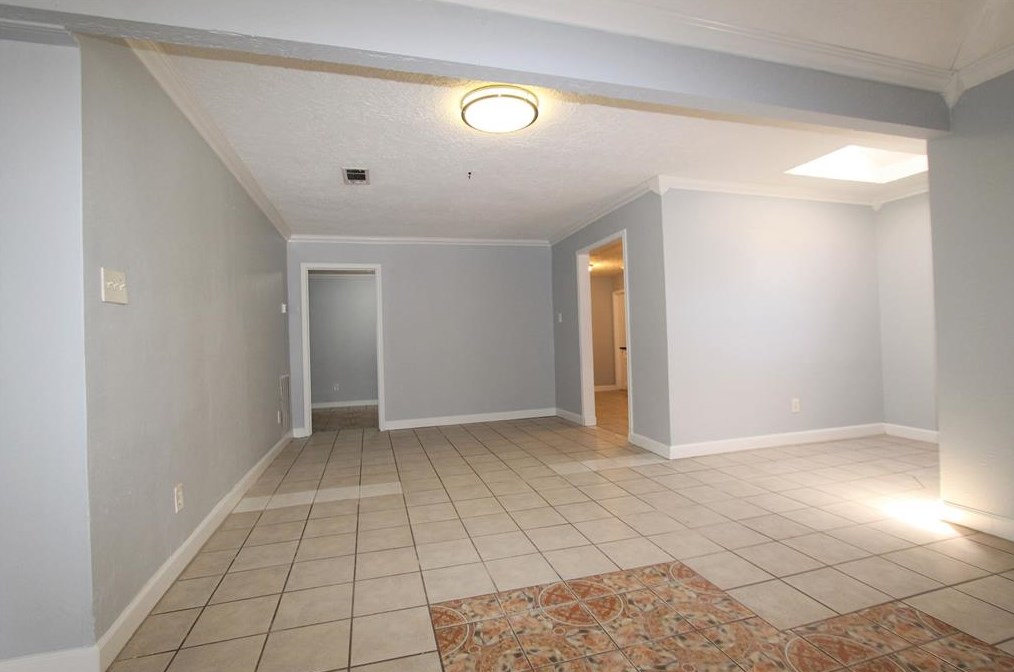13010 Apple Glen Ln, Houston TX  77072-3102 exterior
