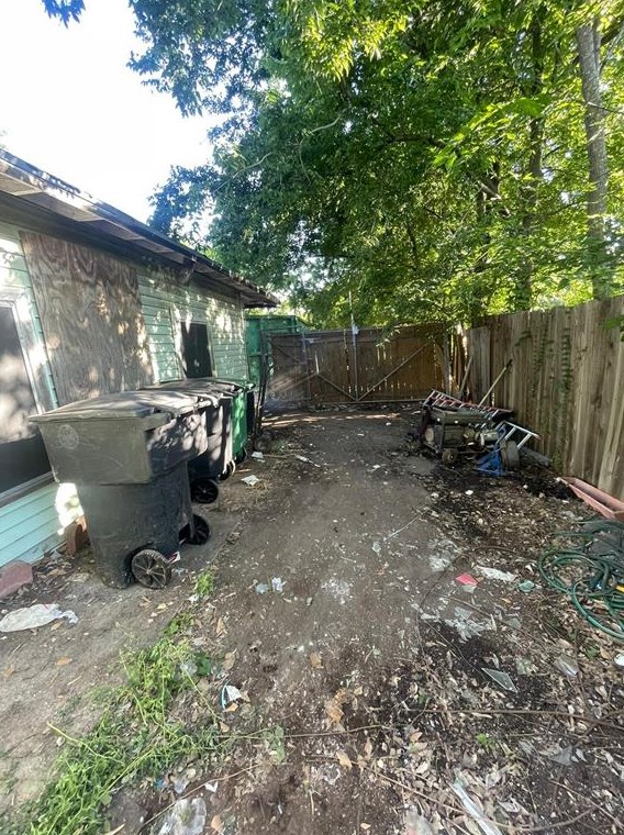 4007 Porter, Houston TX  77021-2624 exterior