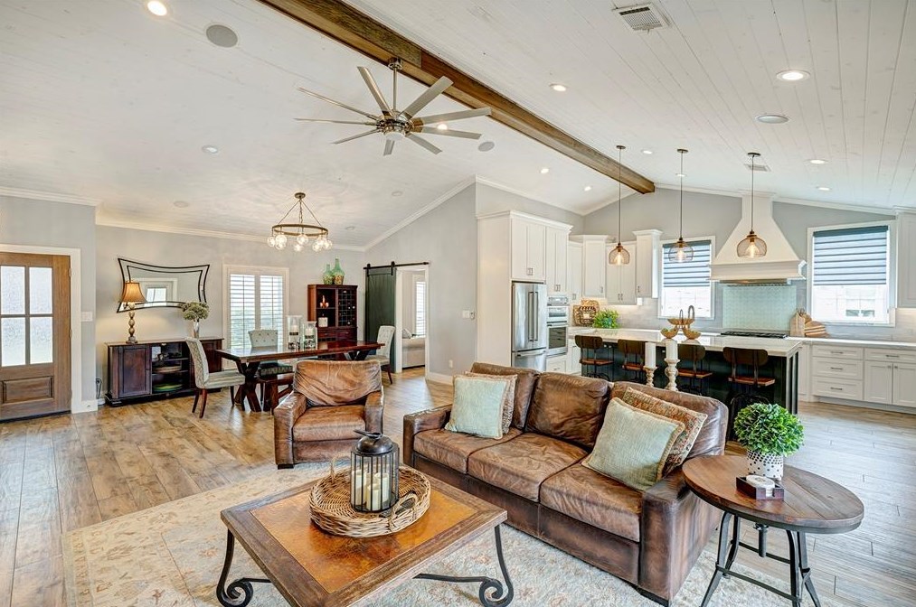 14015 Taylorcrest, Houston TX  77079-8702 exterior