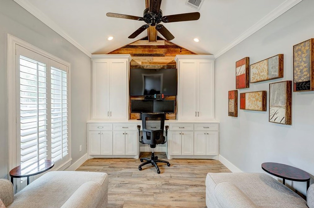 14015 Taylorcrest, Houston TX  77079-8702 exterior