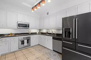 1518 S Gessner Rd, Houston, TX 77063 - Photo 11