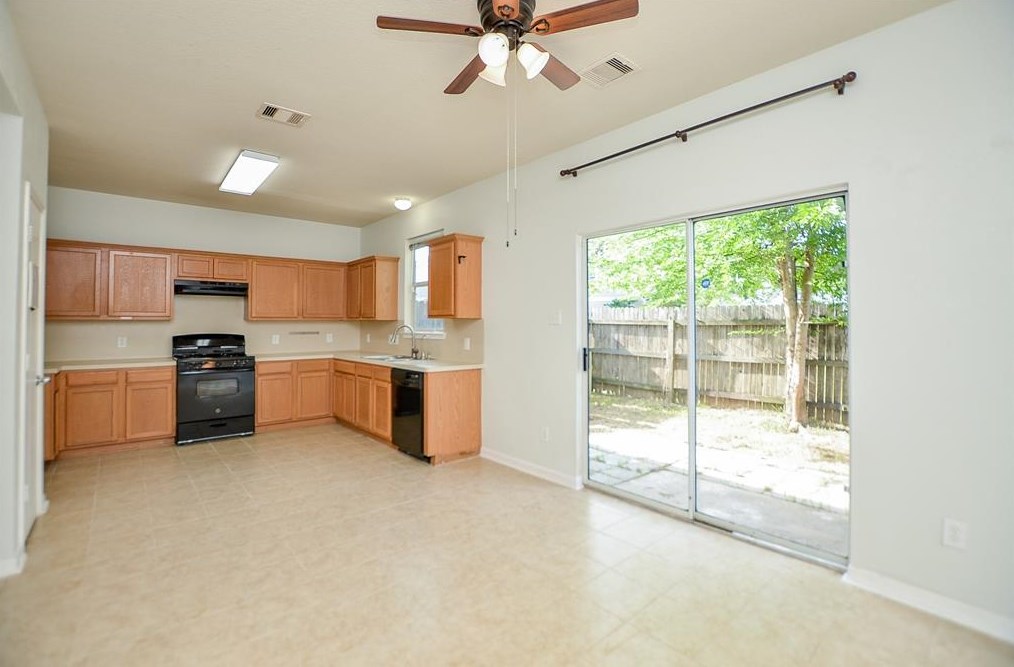 13139 Lawsons Crk Ln, Houston TX  77072-0119 exterior