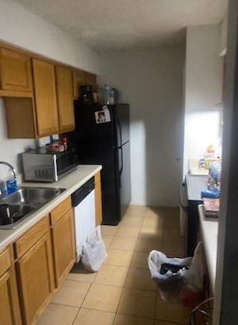 10555 Turtlewood Ct, Houston TX  77072-2700 exterior