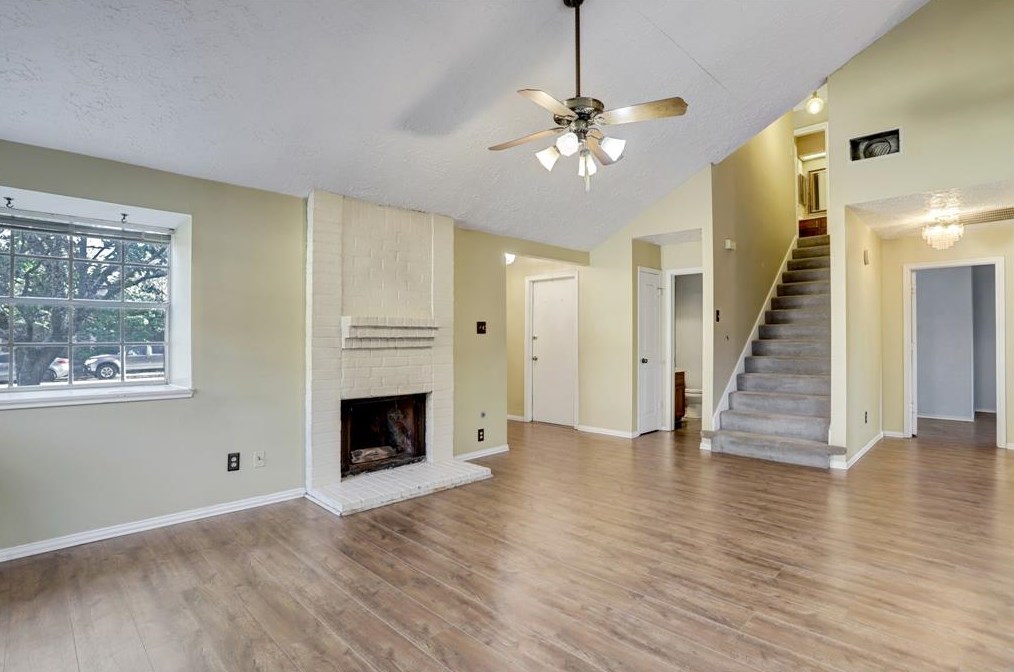 10514 Prospect Hill Dr, Houston TX  77064-5418 exterior