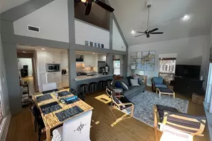 2836 Gulf View Ln, Crystal Beach, TX 77650 - Photo 15