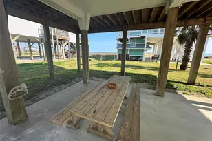 2836 Gulf View Ln, Crystal Beach, TX 77650 - Photo 49