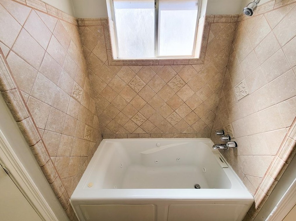 7850 Birchbark Dr, Humble TX 77338-1836 exterior