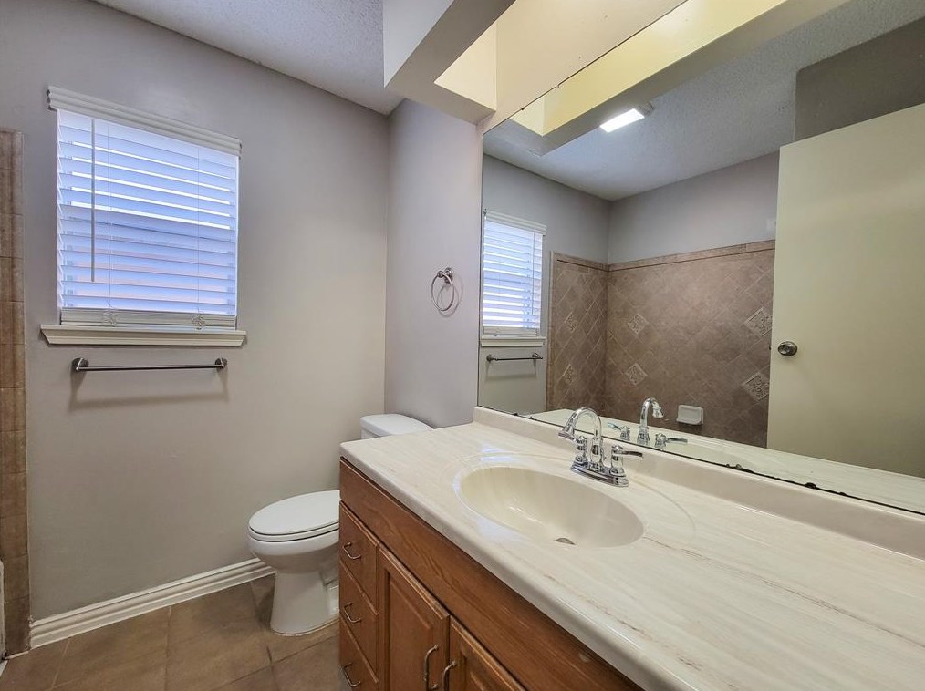 7850 Birchbark Dr, Humble TX 77338-1836 exterior