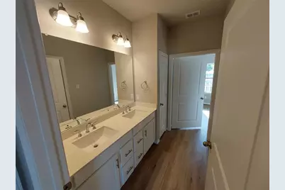 6423 Paris Street, Houston, TX 77021 - Photo 9