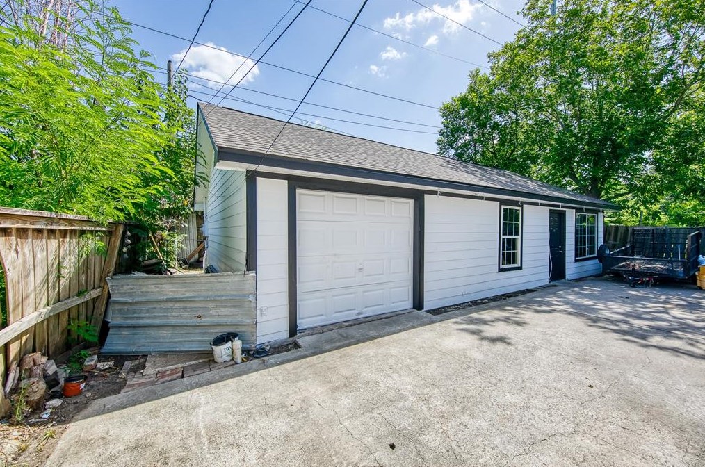 7232 Eppes St, Houston TX  77087-4340 exterior