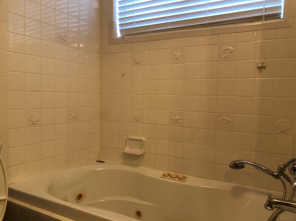 11302 Sagewood Dr, Houston TX  77089-4753 exterior