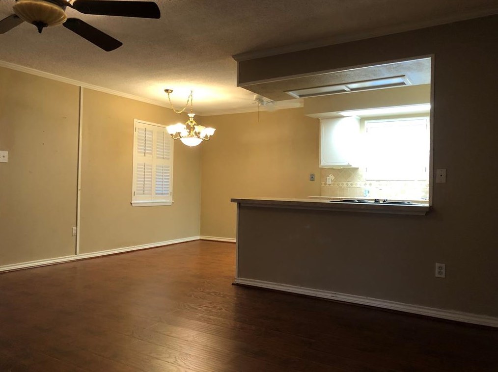 11302 Sagewood Dr, Houston TX  77089-4753 exterior