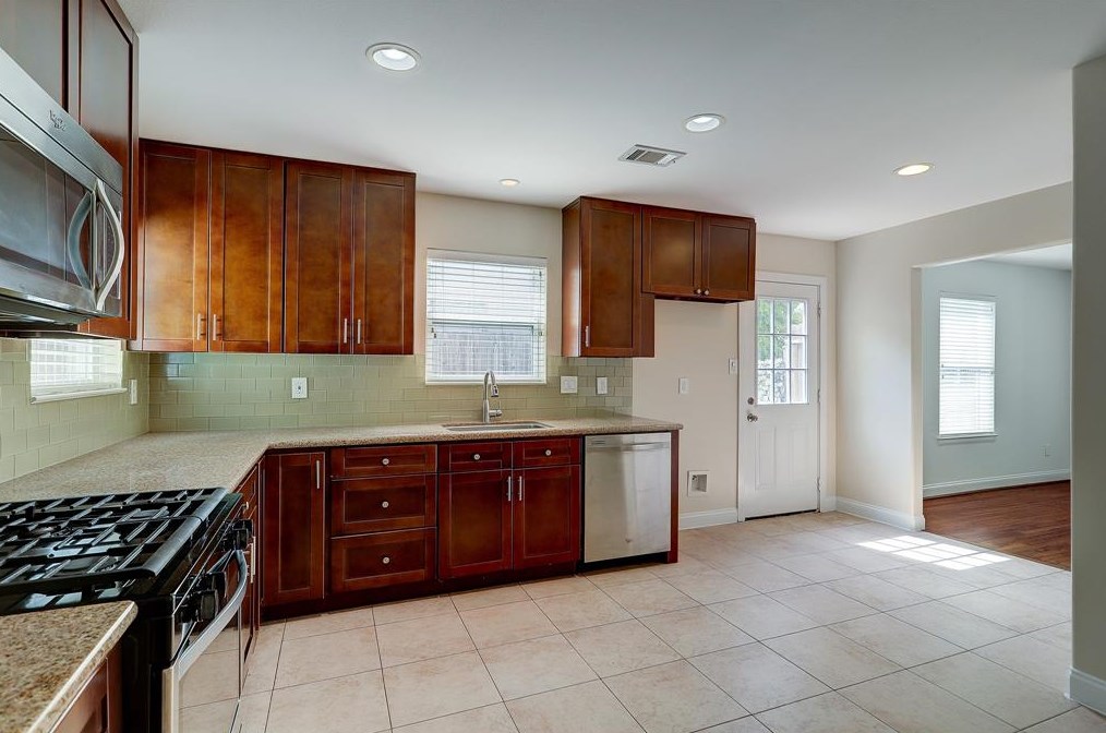 5014 Arvilla Ln, Houston TX  77021-2921 exterior