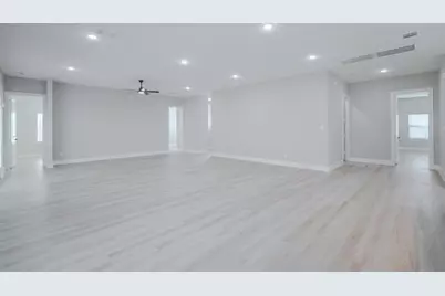 2618 Piemonte Avenue Circle, Spring, TX 77388 - Photo 13