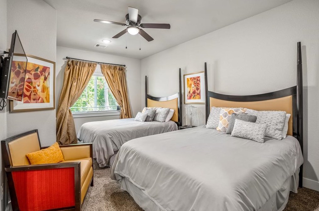 4830 Firnat, Houston TX  77016-5224 exterior