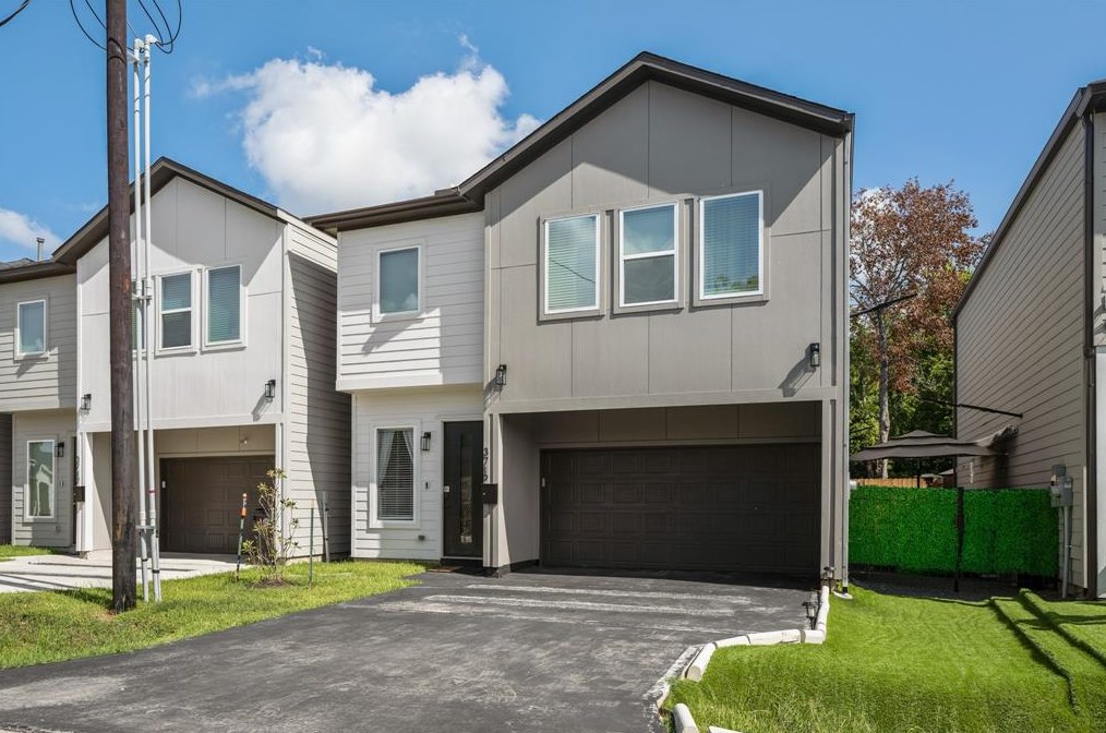 4830 Firnat, Houston TX  77016-5224 exterior