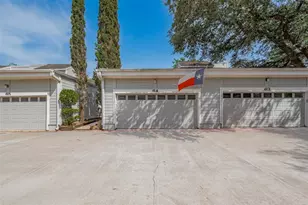 64 Hideaway Dr, Friendswood, TX 77546 - Photo 27