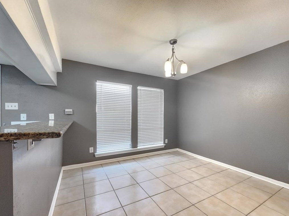 7716 Challie Ln, Houston TX 77088-4215 exterior