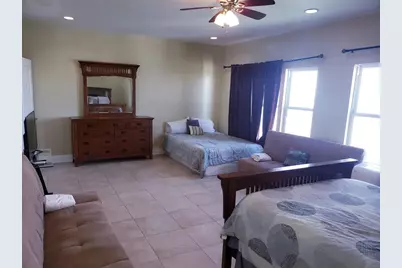 3716 Sabrina, Galveston, TX 77554 - Photo 19