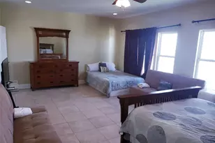 3716 Sabrina, Galveston, TX 77554 - Photo 19