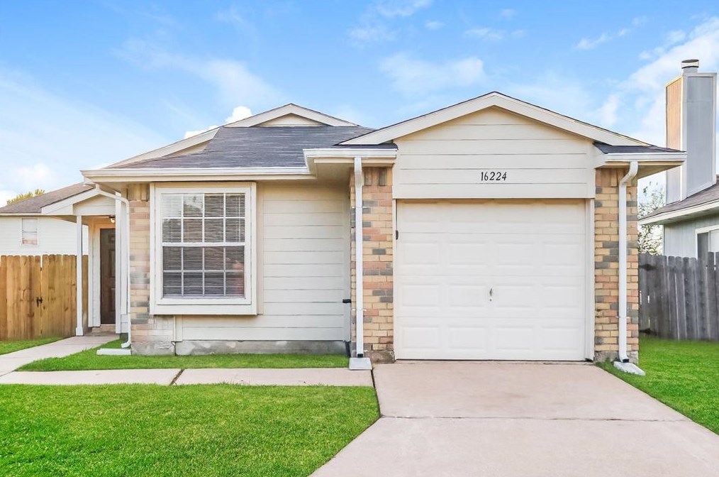 16224 Samoa Way, Houston TX  77053-3580 exterior