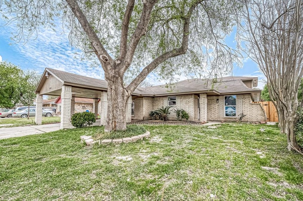 3703 Bluerock St, Houston TX  77039-3313 exterior