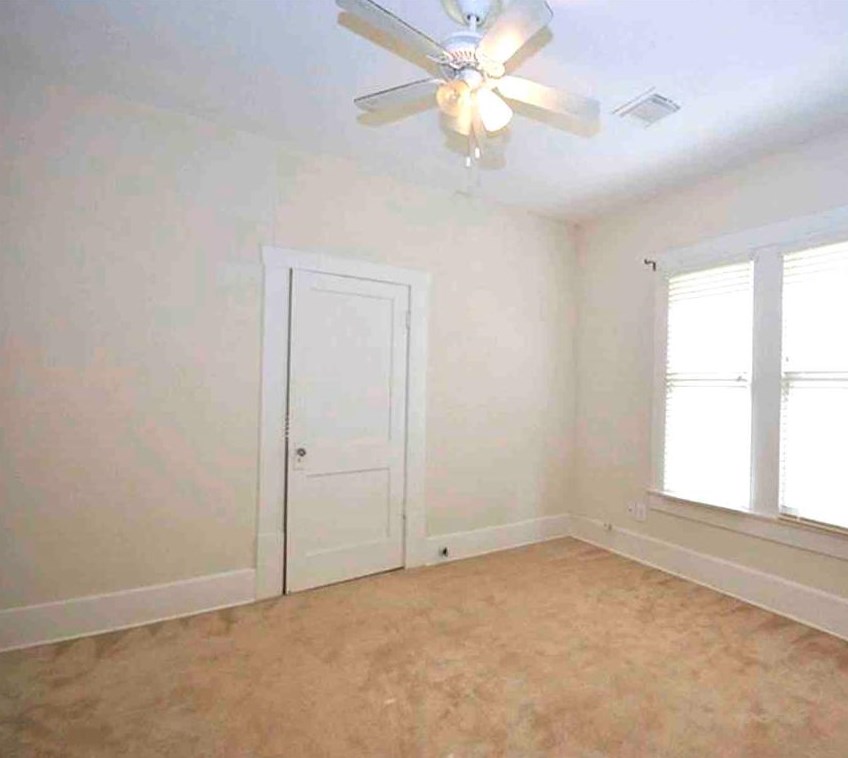 1022 Rutland St, Houston TX  77008-4137 exterior