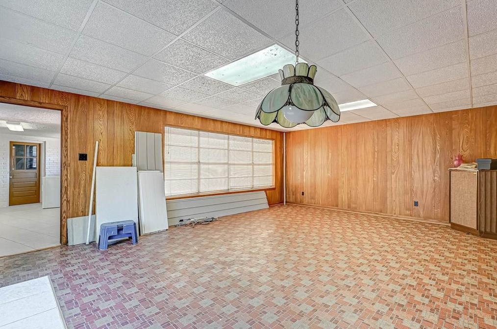 7618 Burning Hl Dr, Houston TX  77071-1124 exterior