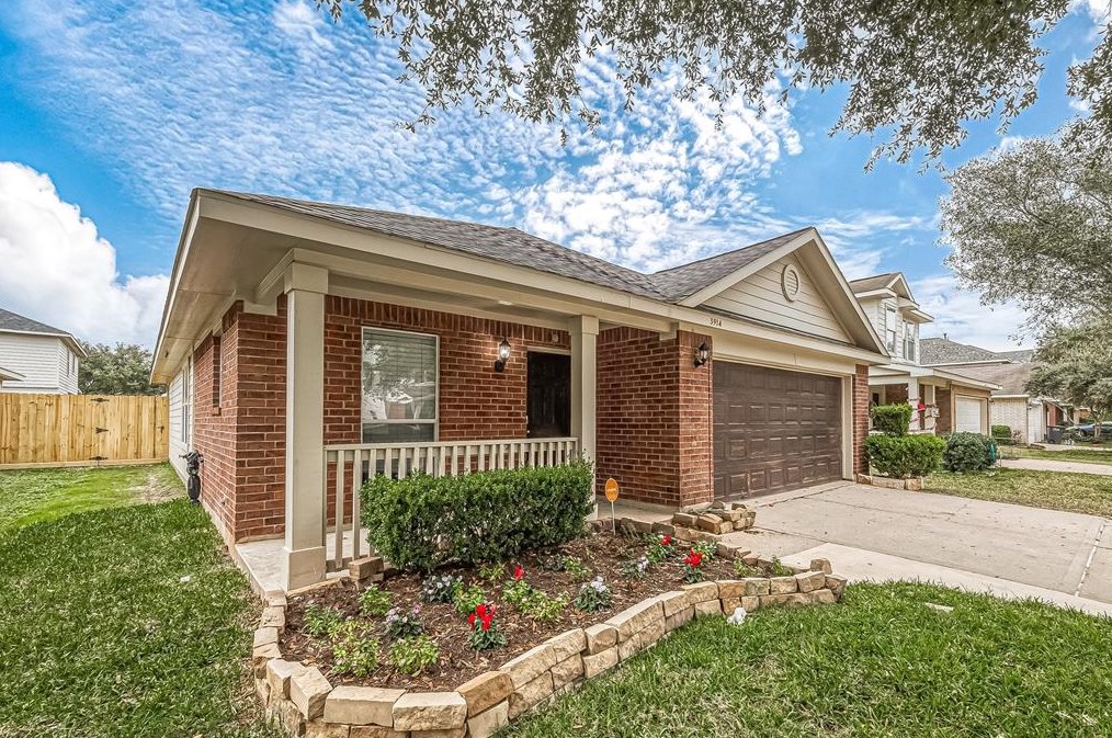 3914 Wimberley Hollow Ln, Houston TX  77053-4567 exterior