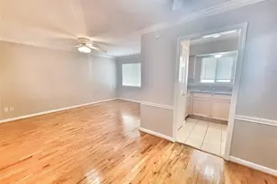 1522 Yale Blvd, Houston, TX 77008 - Photo 3