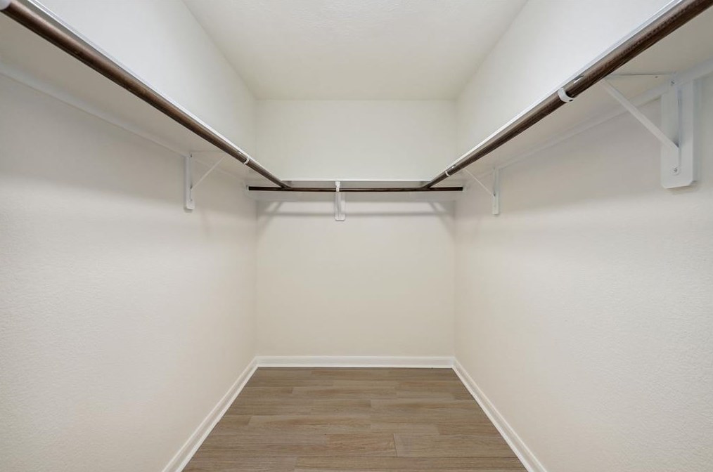 530 Silky Leaf Dr, Houston TX 77073-2832 exterior