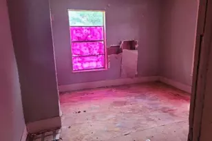 1065 11th St NE, Paris, TX 75460 - Photo 15