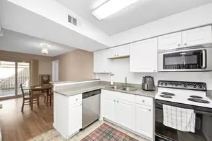 10555 Turtlewood Ct, Houston, TX 77072 - Photo 15