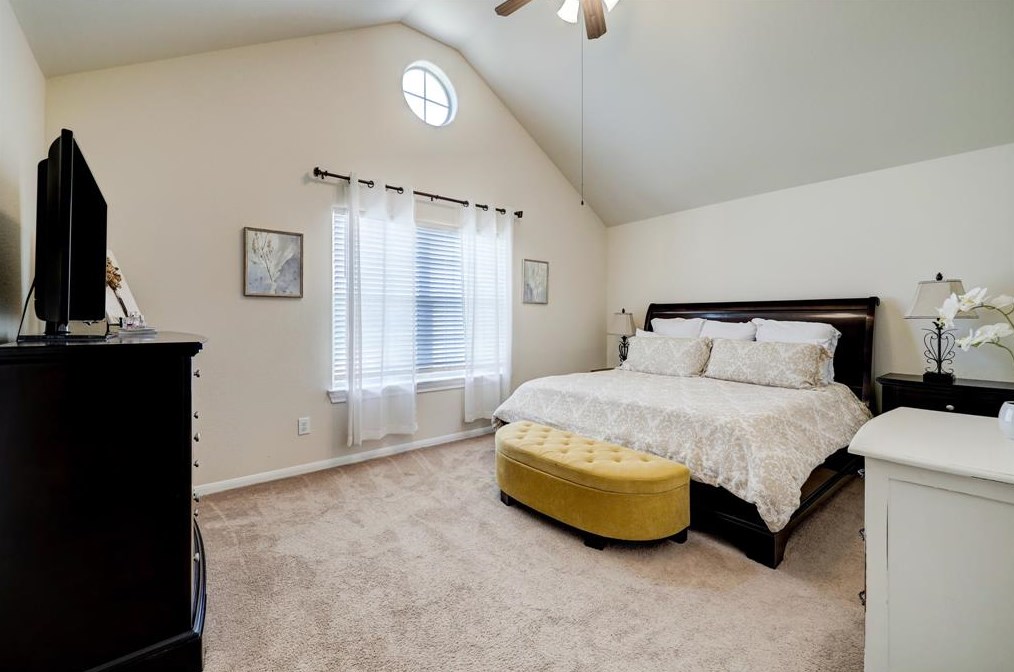 872 Fisher St, Houston TX  77018-5324 exterior