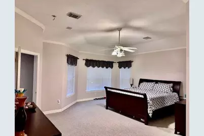 7802 Percussion Place, Houston, TX 77040 - Photo 5