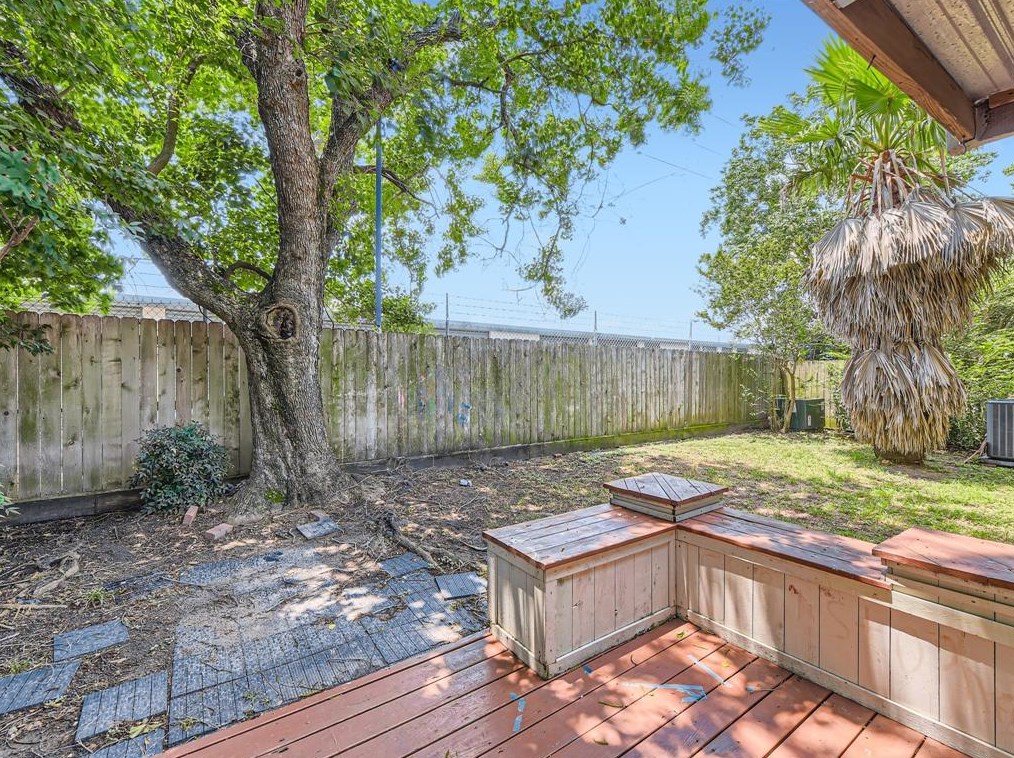 19715 Coppervine Ln, Houston TX  77084-4765 exterior
