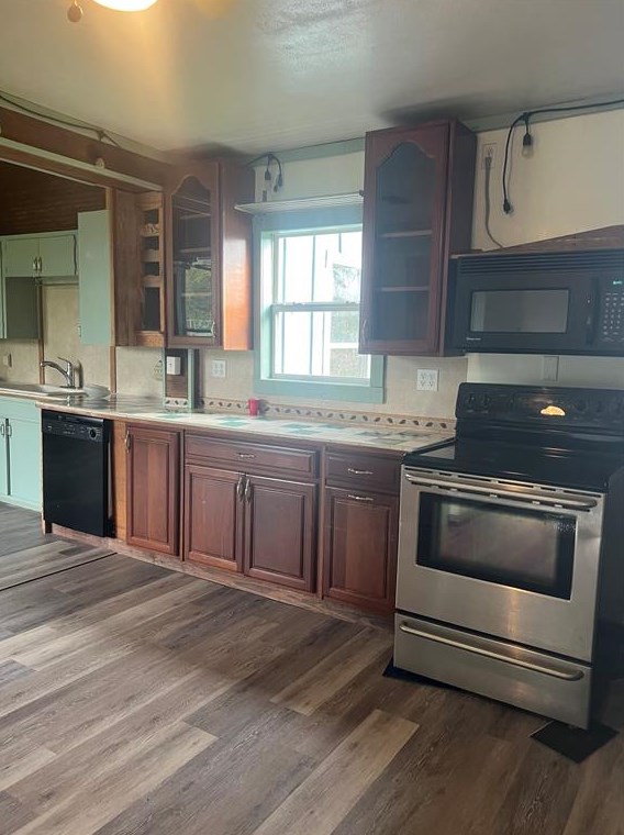 360 Burleson Rd, Bellvue TX  77418-3843 exterior