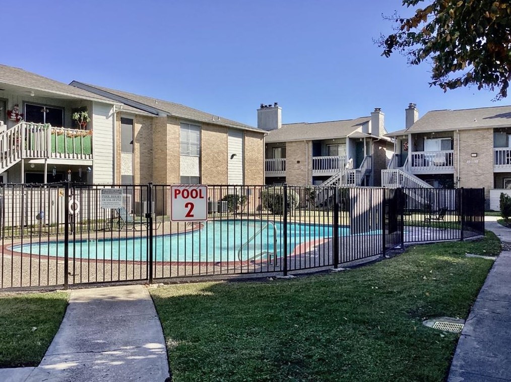 260 El Dorado Blvd, Houston TX 77598-2291 exterior