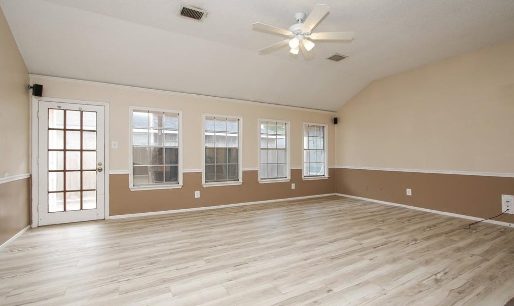 10214 Prospect Hl Dr, Houston TX  77064-5412 exterior