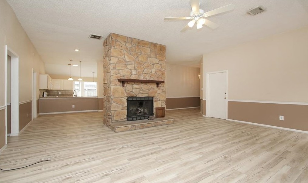 10214 Prospect Hl Dr, Houston TX  77064-5412 exterior