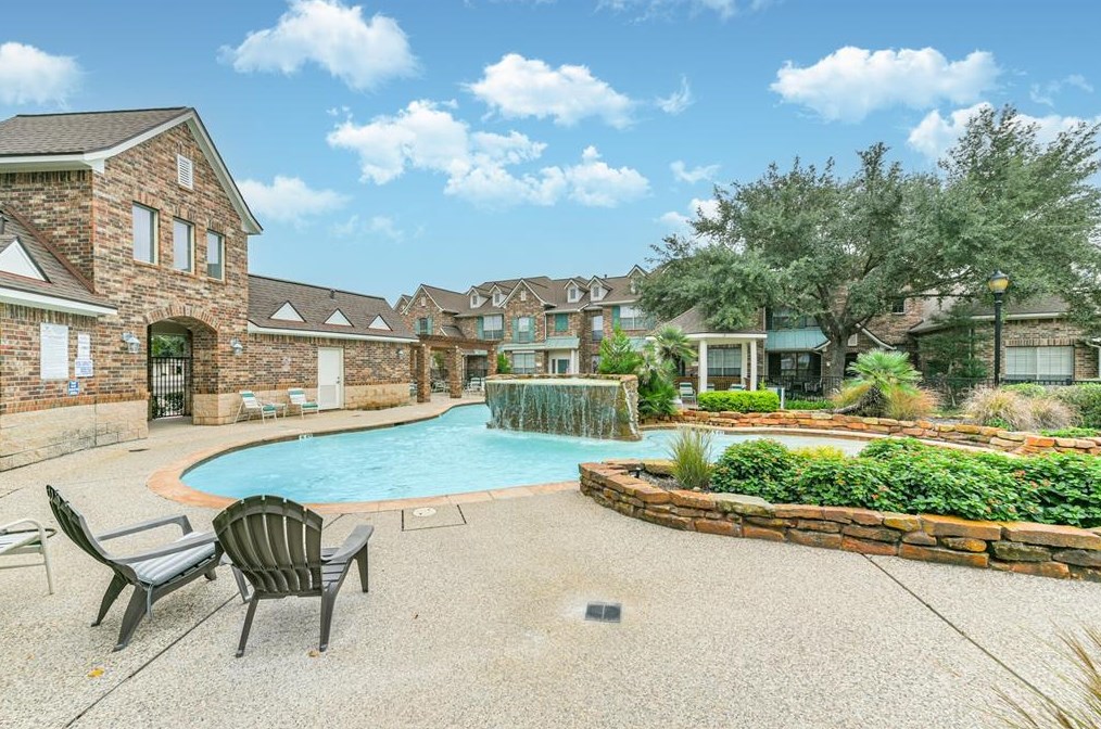 510 Cypress Vis, Houston TX  77094-2689 exterior