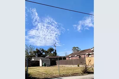 7511 Hirsch Road, Houston, TX 77016 - Photo 5