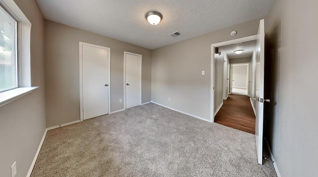 6602 Soledad Dr, Houston TX  77083-2114 exterior