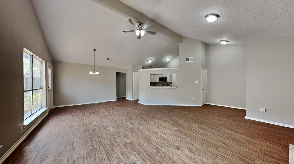 6602 Soledad Dr, Houston TX  77083-1027 exterior