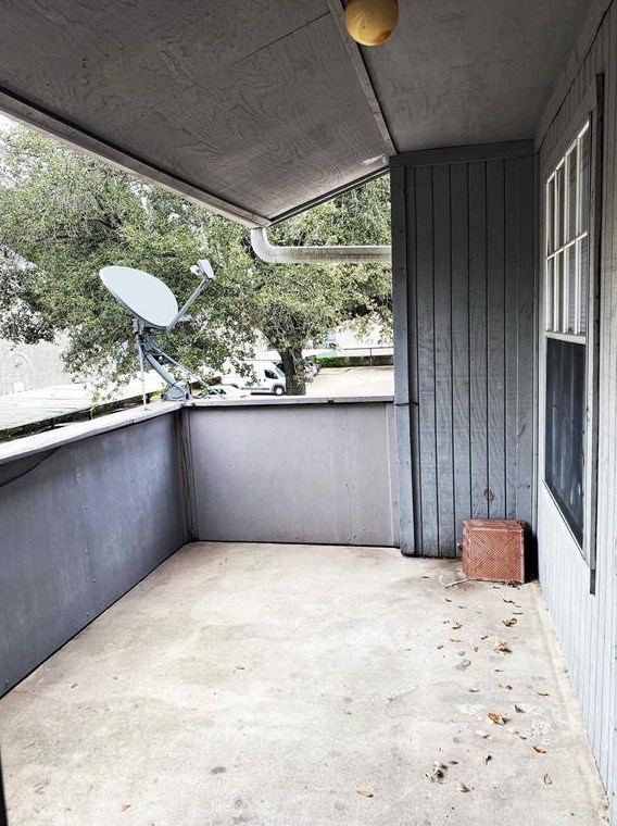 9797 Leawood Blvd, Houston TX  77099-2600 exterior