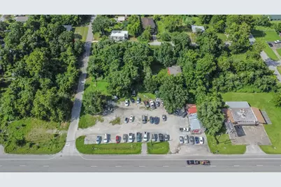 6714 Highway 6, Hitchcock, TX 77563 - Photo 13