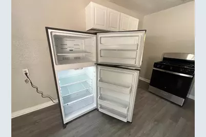 4831 Sycamore Avenue #16, Pasadena, TX 77503 - Photo 5