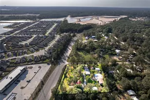 14457 Leafy Ln, Conroe, TX 77306 - Photo 11